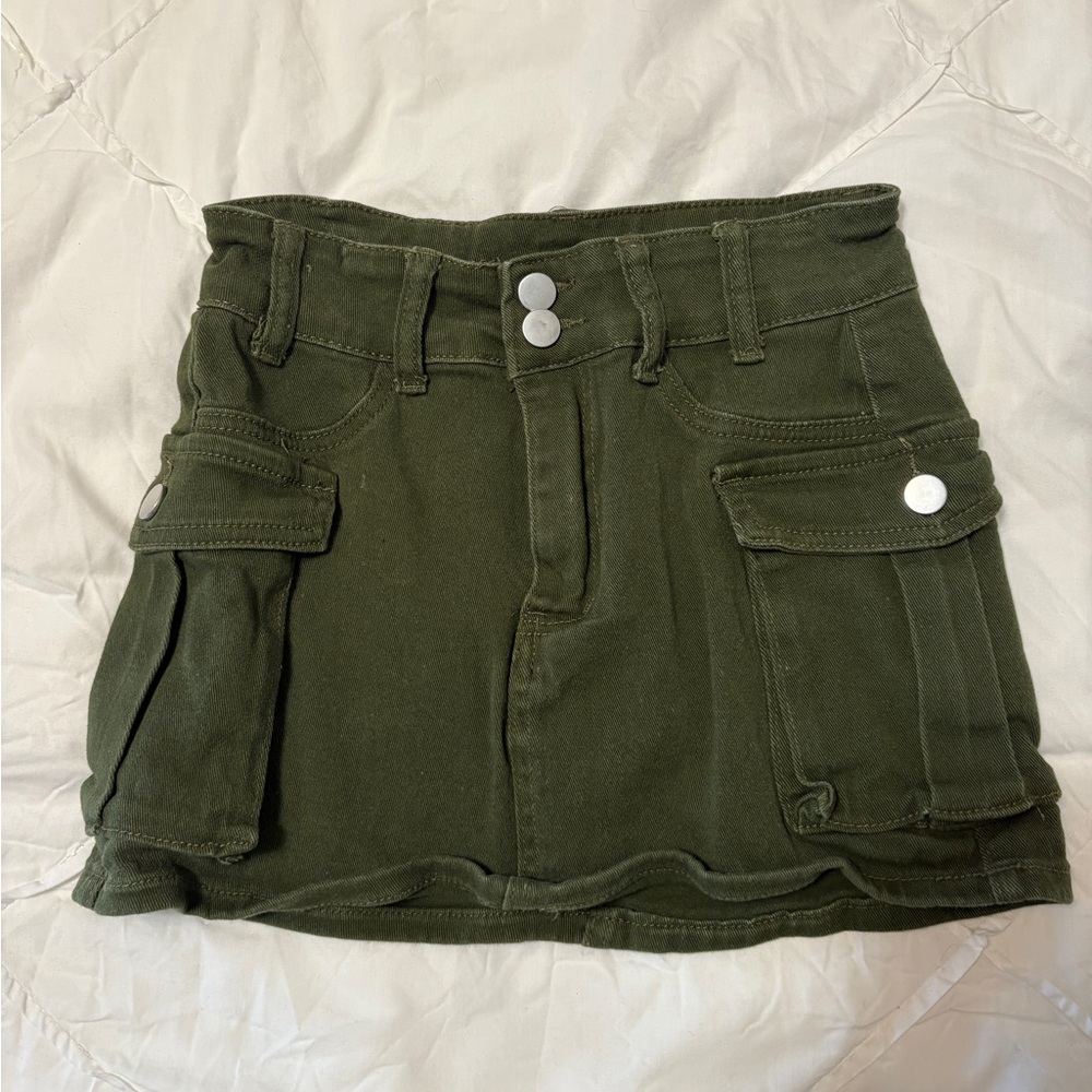 Army Green Cargo Mini Skirt with Pockets